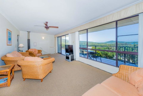 Lentara St 12 - Fingal Bay - Tourism Search 2