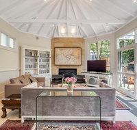 Luxe Mountain Retreat - Katoomba - 4 Bed  Bath - Tourism Search