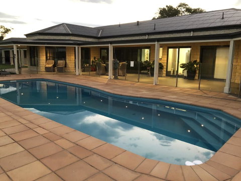 Luxury 4 Bedroom Apartment - Tourism Search 0