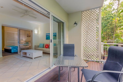 Macrossan House Boutique Holiday Apartments - Tourism Search 1
