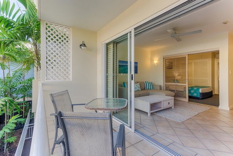 Macrossan House Boutique Holiday Apartments - Tourism Search 0