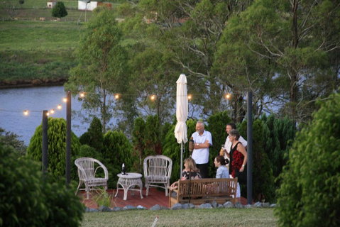 Mansfield On The Manning - Tourism Search 1