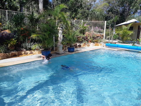 Mapleton Peaceful Provence BnB - Tourism Search 0