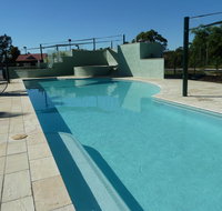 McNevins Logan Park Motel - Tourism Search