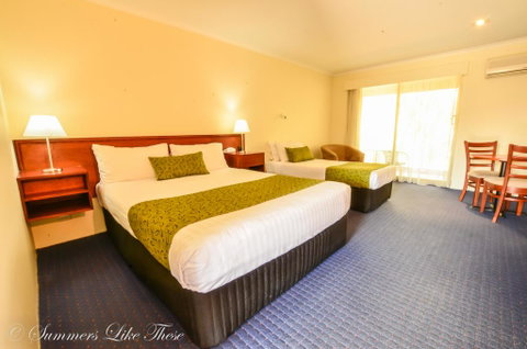 Meninya Palms Moama - Tourism Search 1