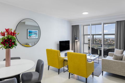 Meriton Suites Bondi Junction - Tourism Search 0