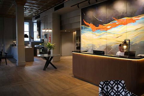 Mrs Banks Hotel - Tourism Search 1