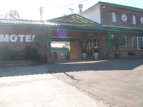 Mt Kuring-Gai Motel - Tourism Search 1