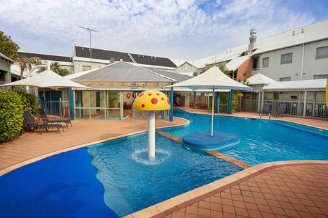 Broadwater Resort Como - Tourism Search 26