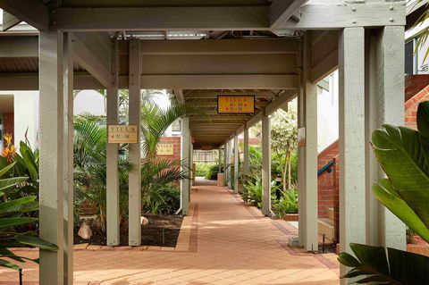 Broadwater Resort Como - Tourism Search 25
