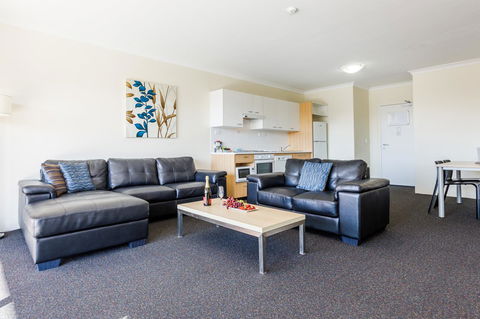 Perth Ascot Central Apartment Hotel Official - Tourism Search 1