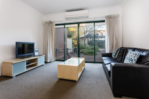 Perth Ascot Central Apartment Hotel Official - Tourism Search 24
