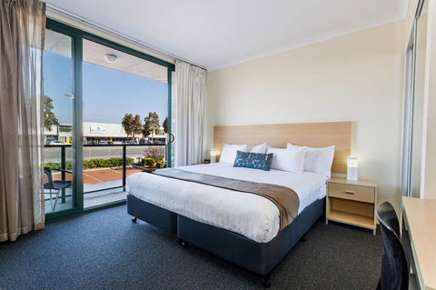 Perth Ascot Central Apartment Hotel Official - Tourism Search 9