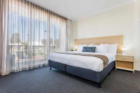 Perth Ascot Central Apartment Hotel Official - Tourism Search 13