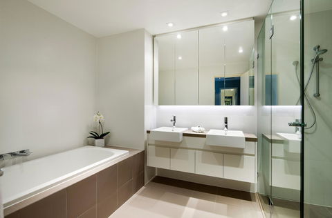 Claremont Quarter Luxury Apartment - Tourism Search 7