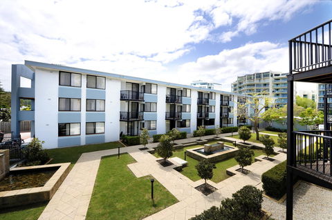 Lodestar Waterside Apartments - Tourism Search 13