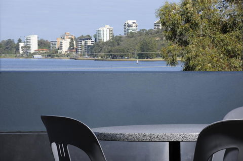 Lodestar Waterside Apartments - Tourism Search 27