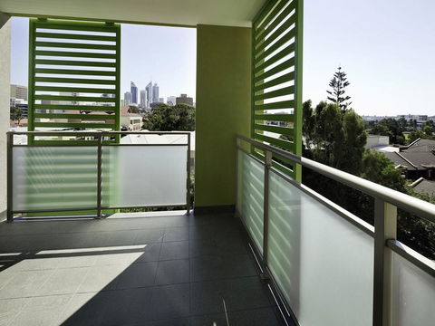Baileys Serviced Apartments - Tourism Search 7