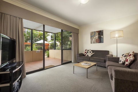 Best Western Northbridge Apartments - Tourism Search 12