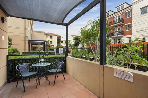 Best Western Northbridge Apartments - Tourism Search 10