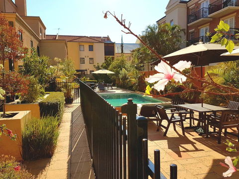 Best Western Northbridge Apartments - Tourism Search 5