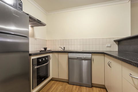 Best Western Northbridge Apartments - Tourism Search 20