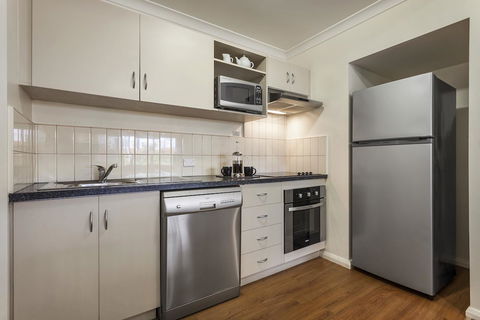 Best Western Northbridge Apartments - Tourism Search 38