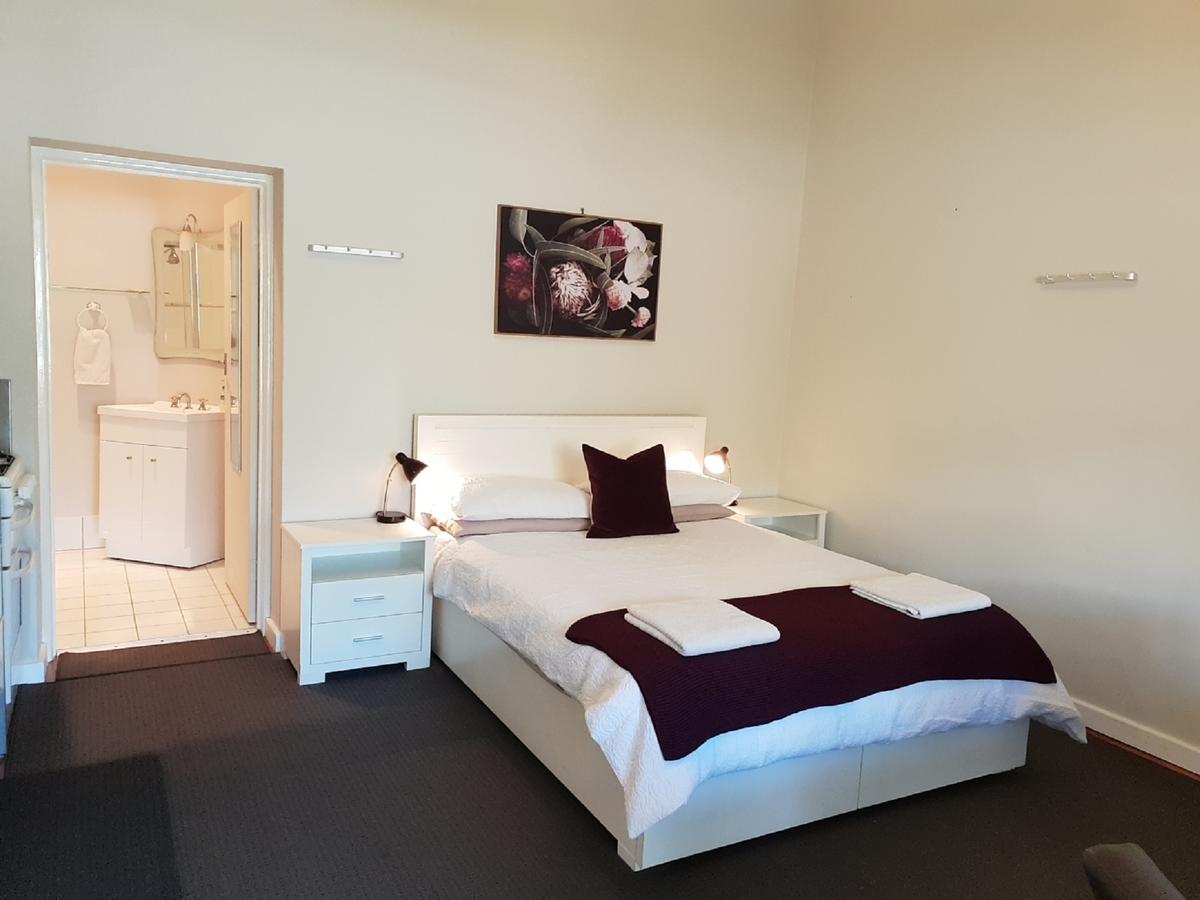 Singleton WA Tourism Search
