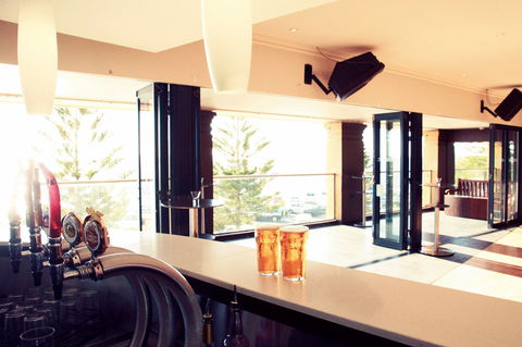 Cottesloe Beach Hotel - Tourism Search 22
