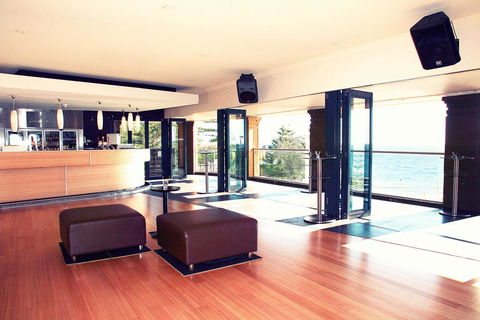 Cottesloe Beach Hotel - Tourism Search 12