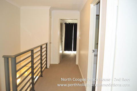 North Coogee Beach House - Tourism Search 6