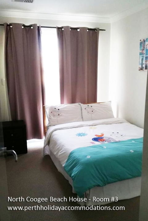 North Coogee Beach House - Tourism Search 28