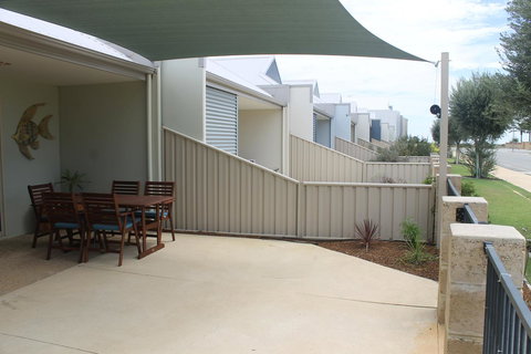 Seas The Day - Jurien Bay - Tourism Search 6