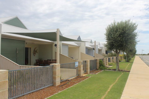 Seas The Day - Jurien Bay - Tourism Search 5