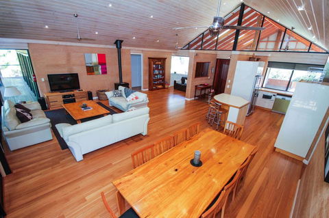 Arum - Close To The Margaret River - Tourism Search 22