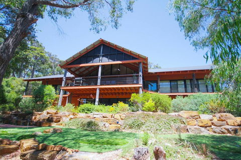 Arum - Close To The Margaret River - Tourism Search 18