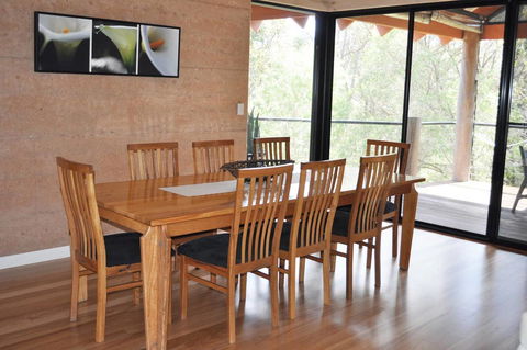 Arum - Close To The Margaret River - Tourism Search 5