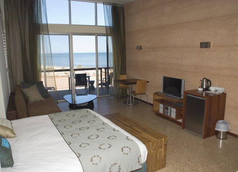 Mantarays Ningaloo Beach Resort - Tourism Search 37