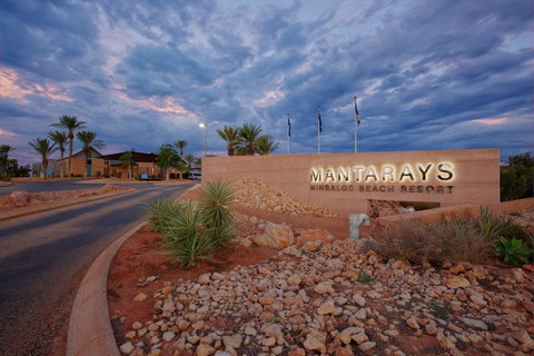 Mantarays Ningaloo Beach Resort - Tourism Search 1