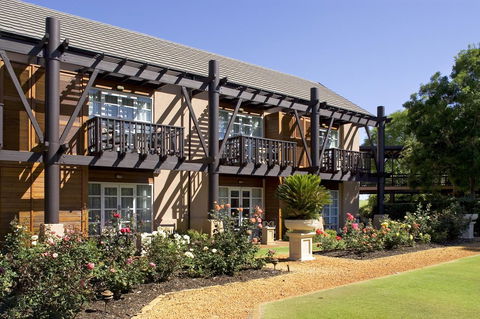 Novotel Vines Resort Swan Valley - Tourism Search 22