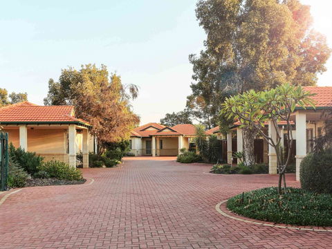 Novotel Vines Resort Swan Valley - Tourism Search 38