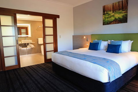 Novotel Vines Resort Swan Valley - Tourism Search 2