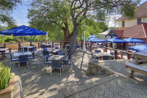 Caves House Hotel & Apartments Yallingup - Tourism Search 24