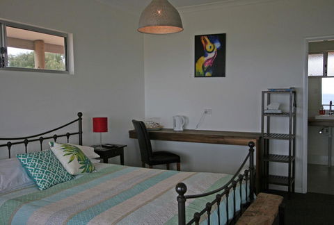Bremer Bay B&B - Tourism Search 11