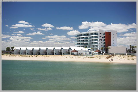 Seashells Mandurah - Tourism Search 0