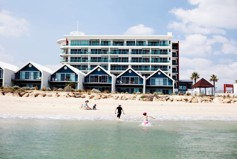 Seashells Mandurah - Tourism Search 30