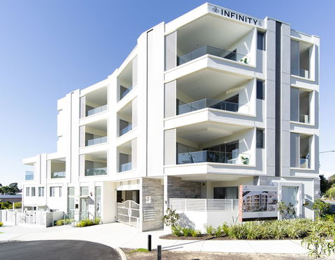 New Apartment On Great Location Opposite Garden City : 02 - Tourism Search 11