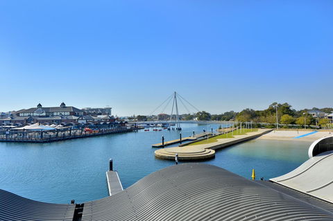 Dolphin Quay Apartments - Tourism Search 7