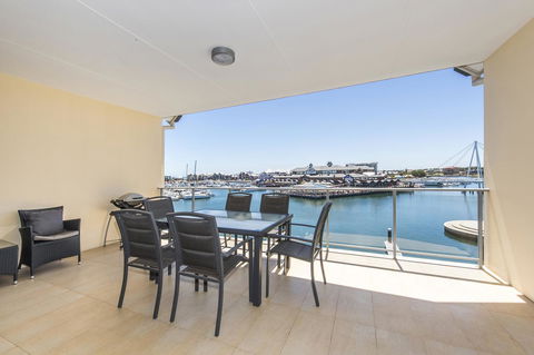 Dolphin Quay Apartments - Tourism Search 17