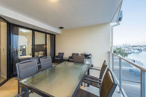 Dolphin Quay Apartments - Tourism Search 25